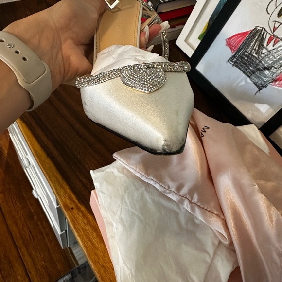 Mach & Mach Heart Embellished Satin Pumps - Picture 7 of 10